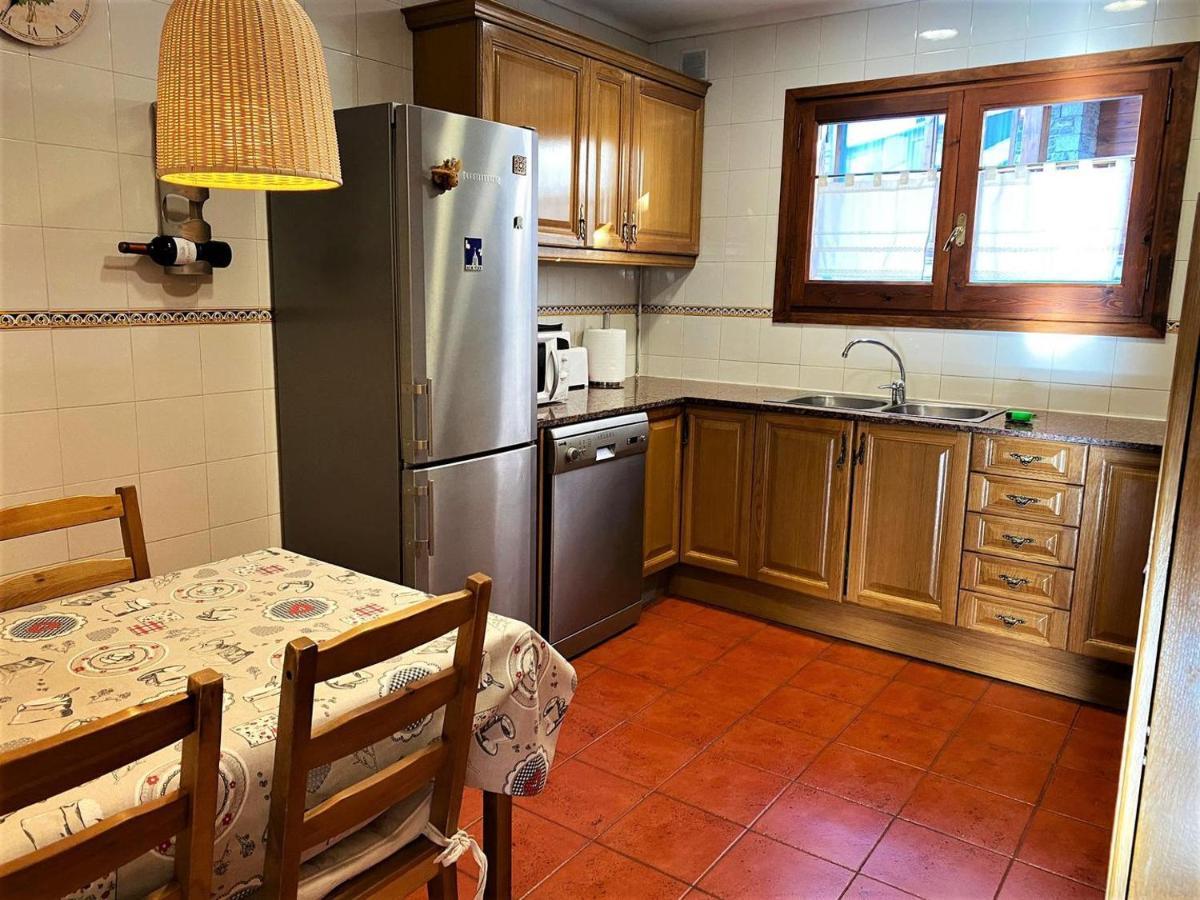 Esplendida Casa En El Centro De Llivia Con Piscina Villa Eksteriør bilde